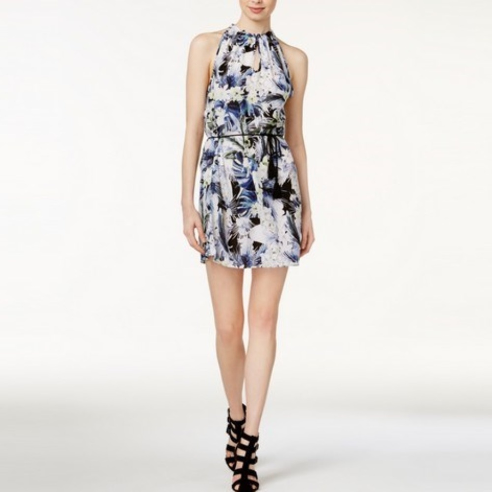 NWT Kensie Floral/Tropical shift keyhole dress